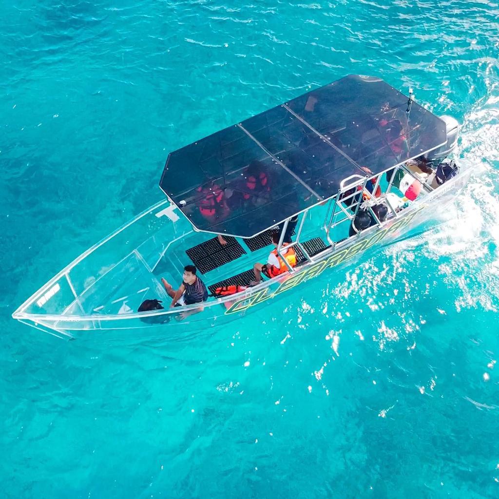 Tour Paseo y Snorkeling en Cozumel - Barco transparente - Chetumal Tours